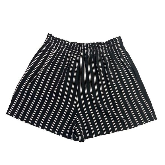 DR2 Black & White Striped Elastic Tie Waistband Shorts With Front Side Pockets S - Picture 2 of 11